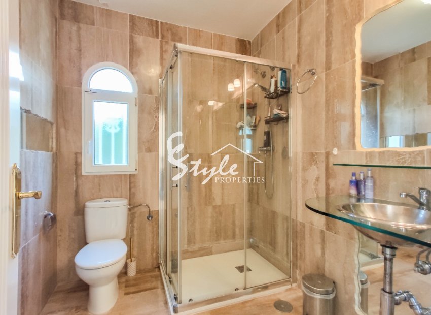 Resale - Villa - Las Ramblas