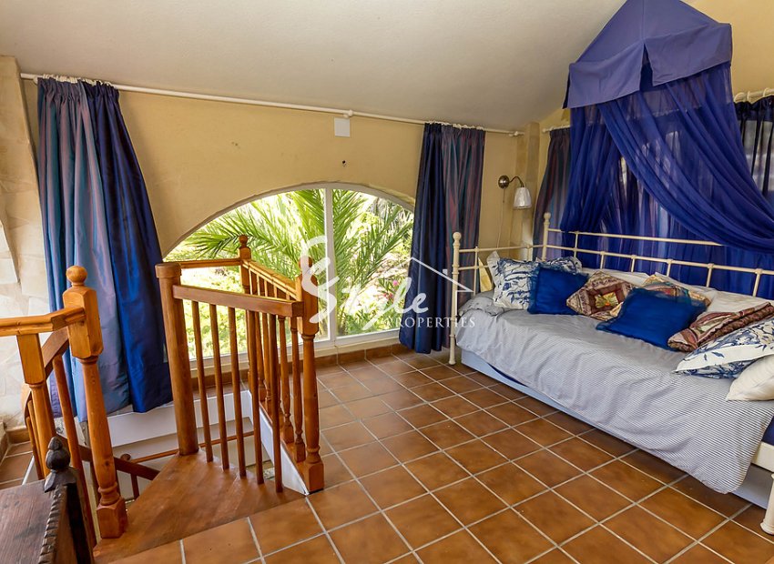 Resale - Villa - Las Ramblas