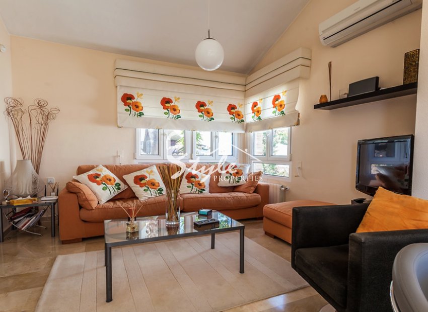 Resale - Villa - Las Ramblas