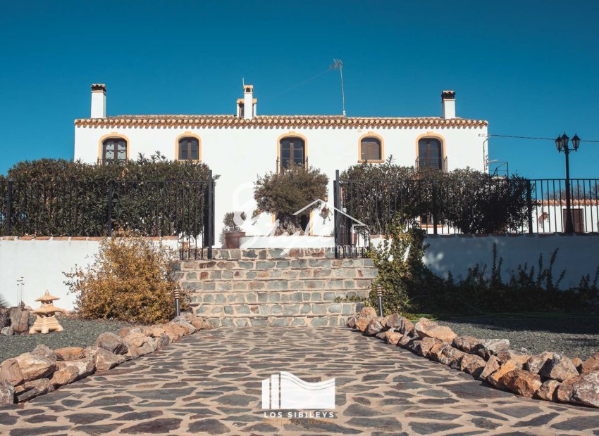 Resale - Villa - Lorca