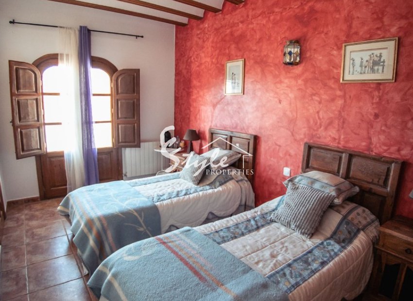 Resale - Villa - Lorca