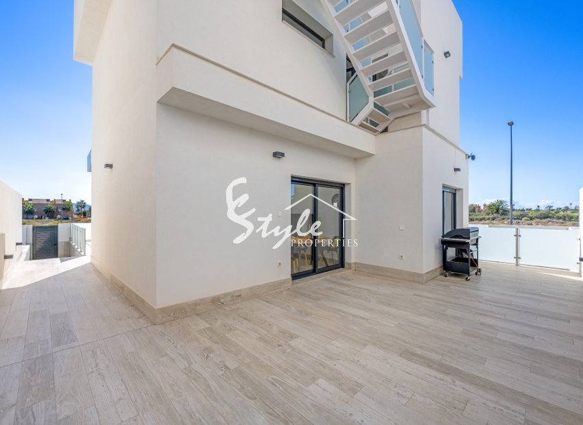 Resale - Villa - Los Alcazares - Bahia Bella