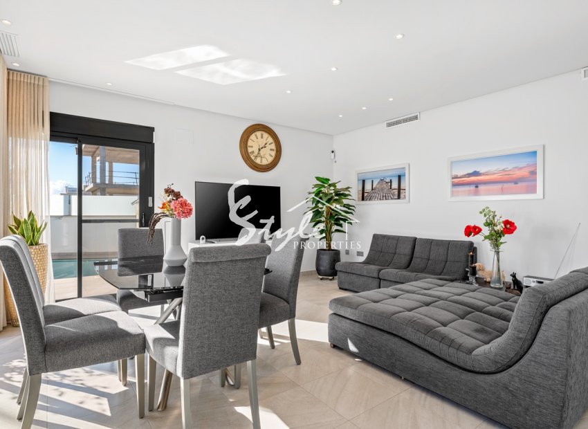 Resale - Villa - Los Alcazares - Euro Roda