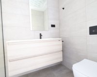 Resale - Villa - Los Alcazares