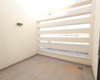 Resale - Villa - Los Alcazares