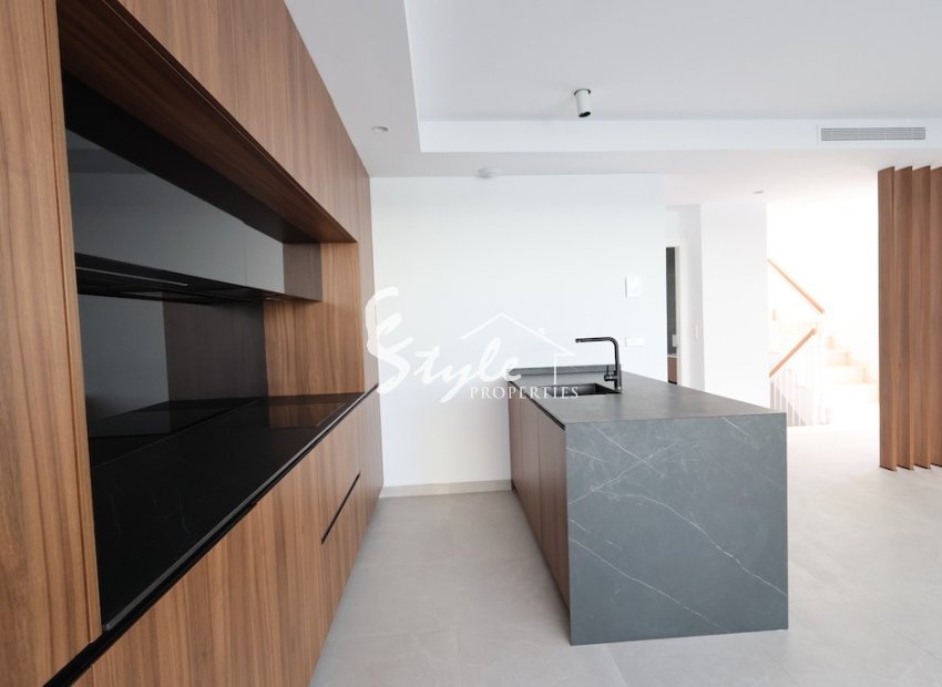 Resale - Villa - Los Alcazares