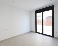 Resale - Villa - Los Alcazares