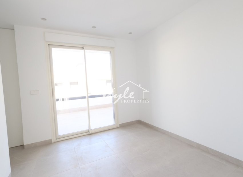 Resale - Villa - Los Alcazares