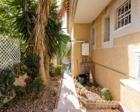 Resale - Villa - Los Altos