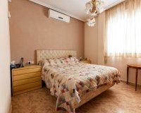 Resale - Villa - Los Altos