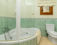 Resale - Villa - Los Altos