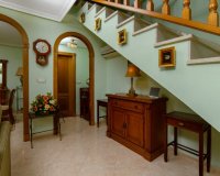 Resale - Villa - Los Altos