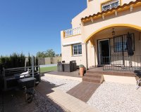 Resale - Villa - Los Altos