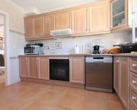 Resale - Villa - Los Altos