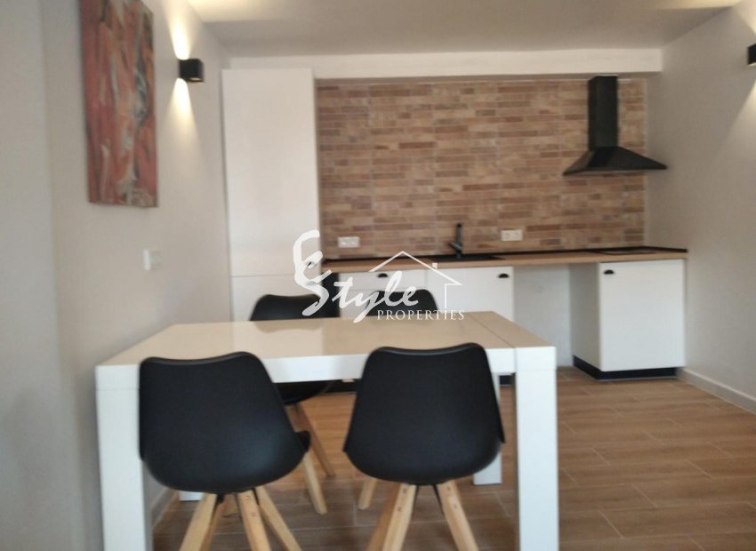 Resale - Villa - Los Balcones