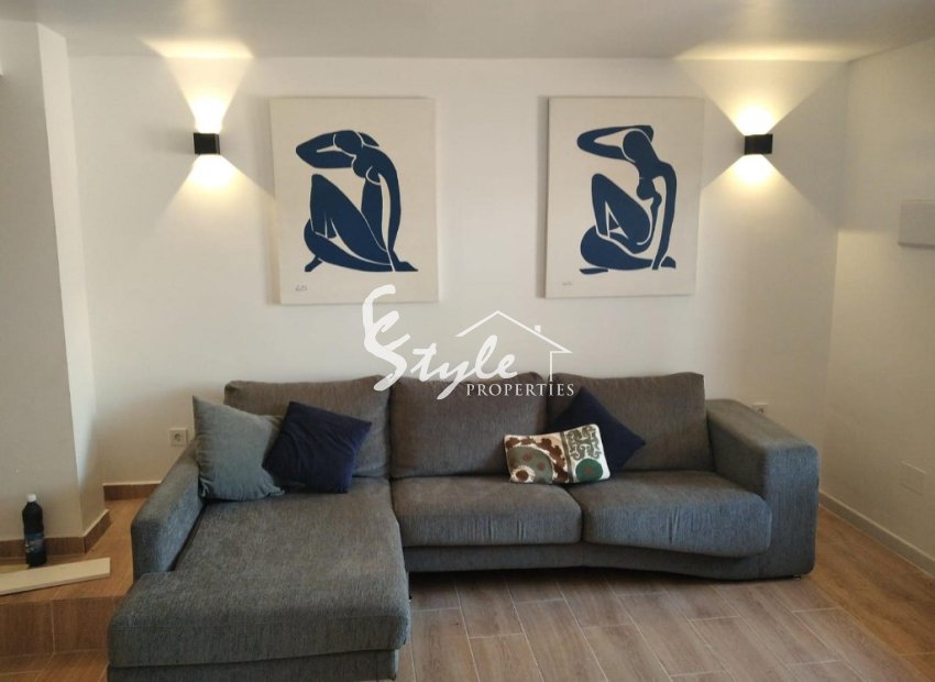 Resale - Villa - Los Balcones