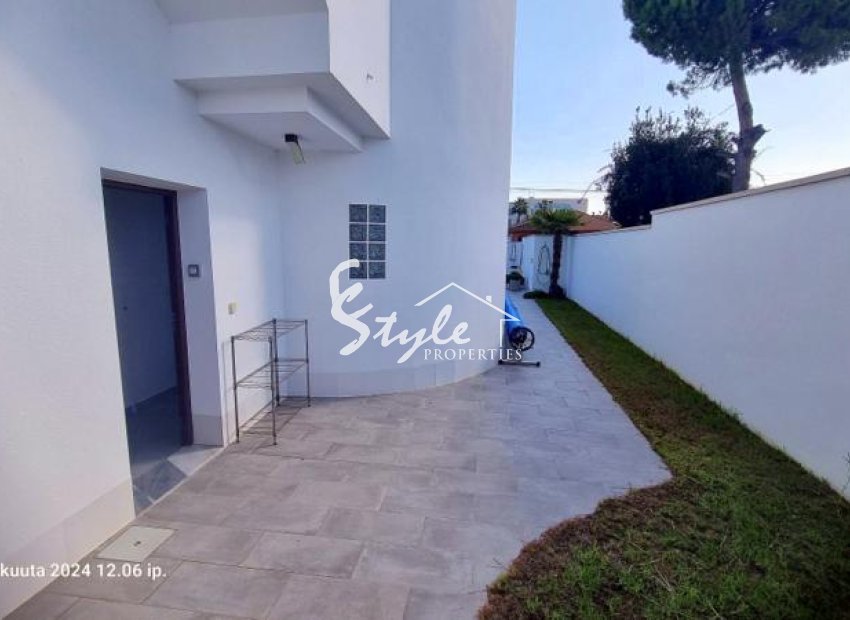 Resale - Villa - Los Balcones
