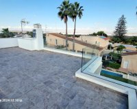 Resale - Villa - Los Balcones