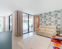 Resale - Villa - Los Balcones