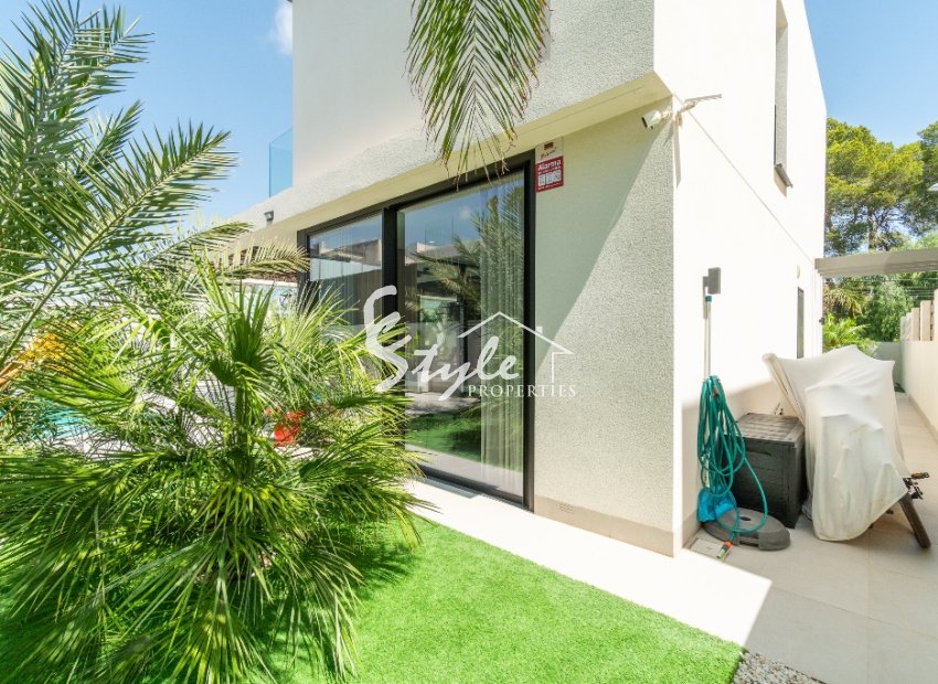 Resale - Villa - Los Balcones