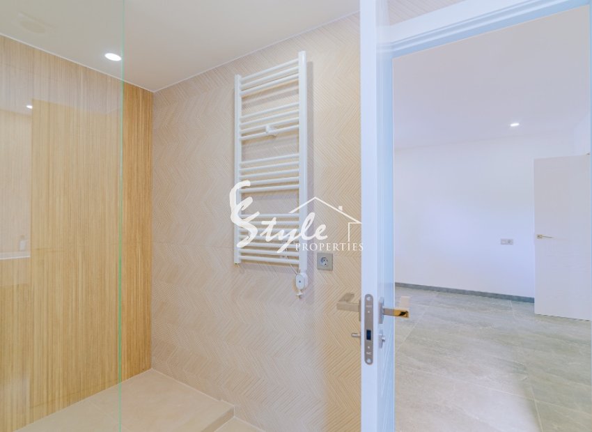 Resale - Villa - Los Balcones