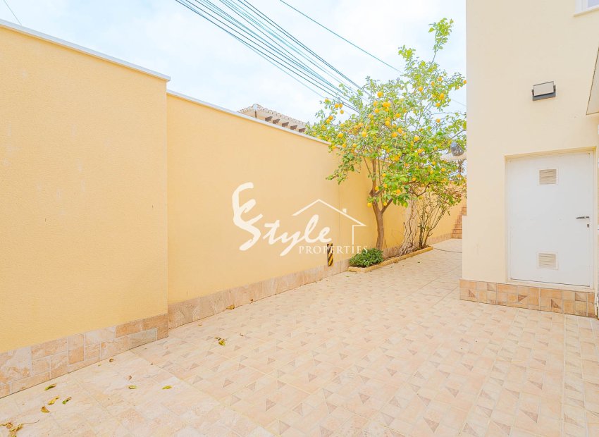 Resale - Villa - Los Balcones