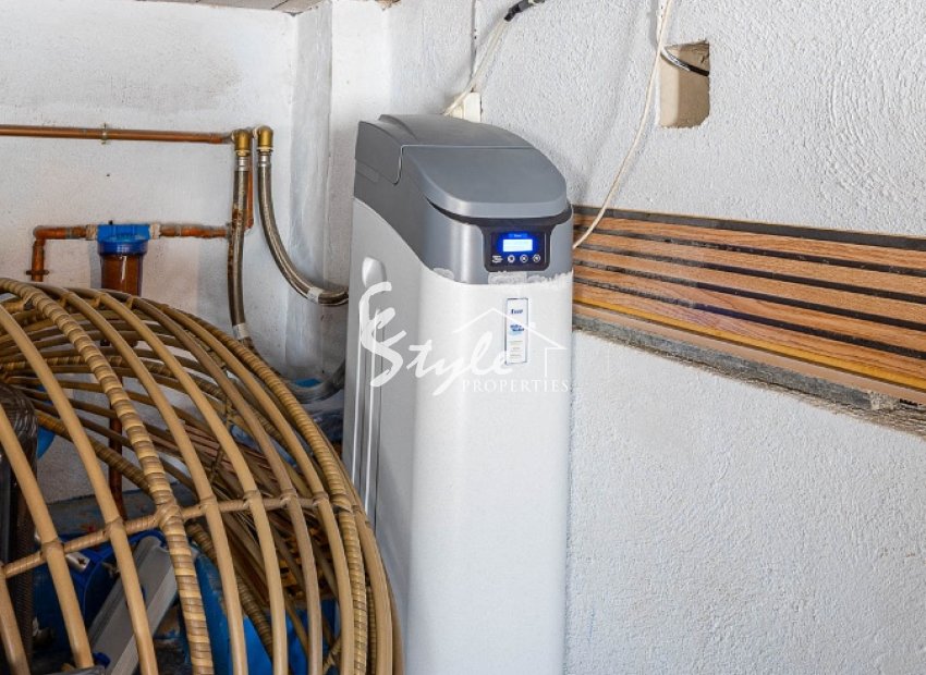 Resale - Villa - Los Balcones