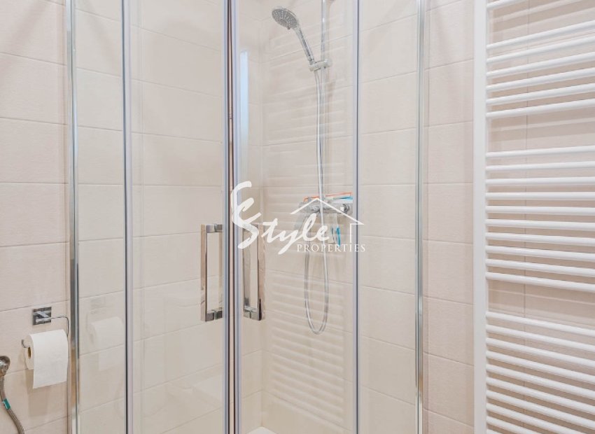 Resale - Villa - Los Balcones