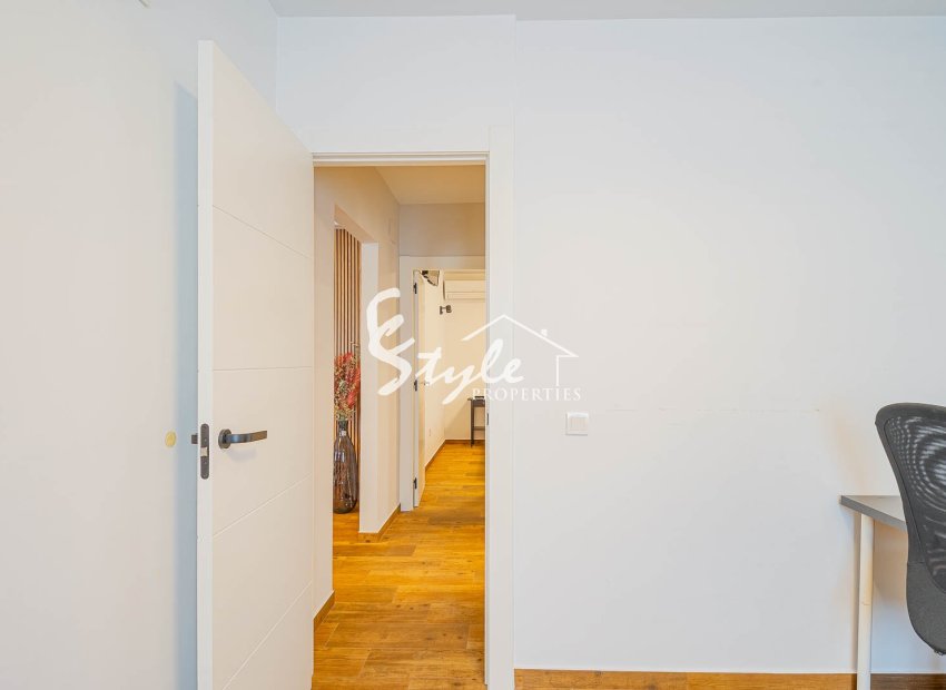 Resale - Villa - Los Balcones