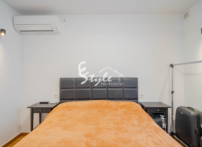 Resale - Villa - Los Balcones