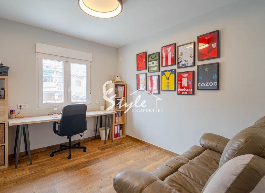 Resale - Villa - Los Balcones