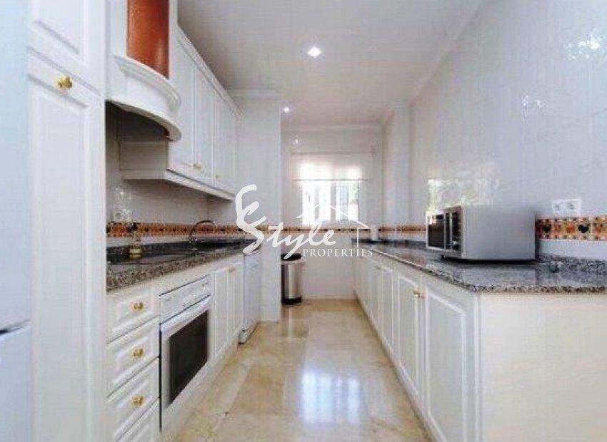 Resale - Villa - Los Dolses