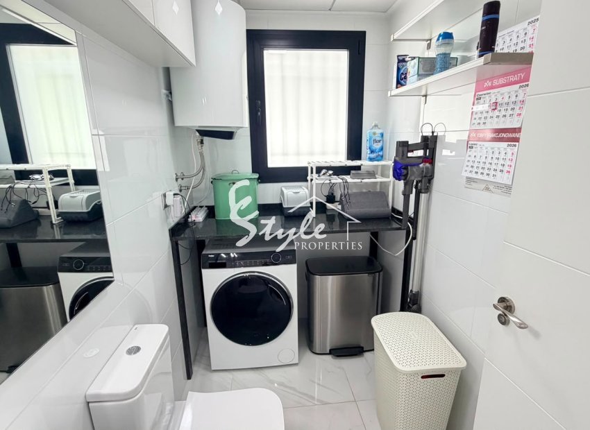 Resale - Villa - Los Montesinos - La Herada