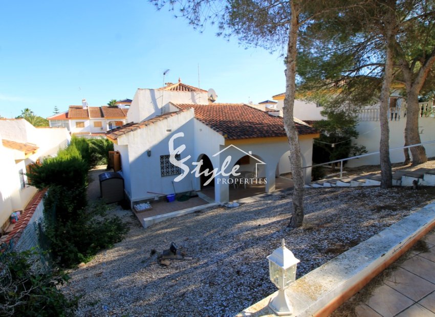 Resale - Villa - Mil Palmeras