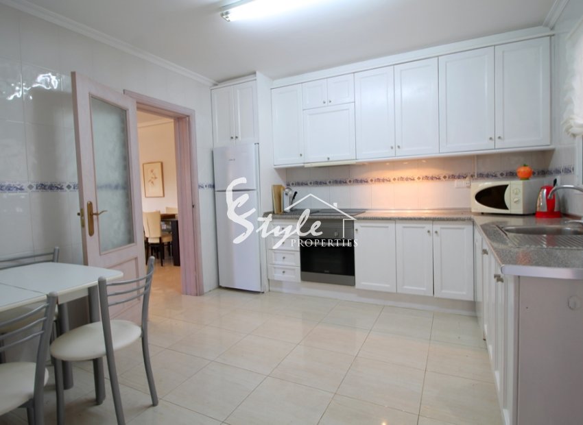 Resale - Villa - Mil Palmeras