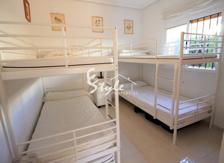 Resale - Villa - Mil Palmeras