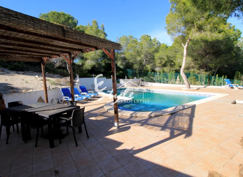 Resale - Villa - Mil Palmeras