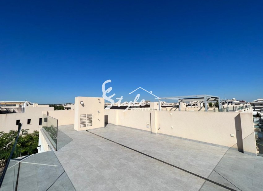 Resale - Villa - Mil Palmeras