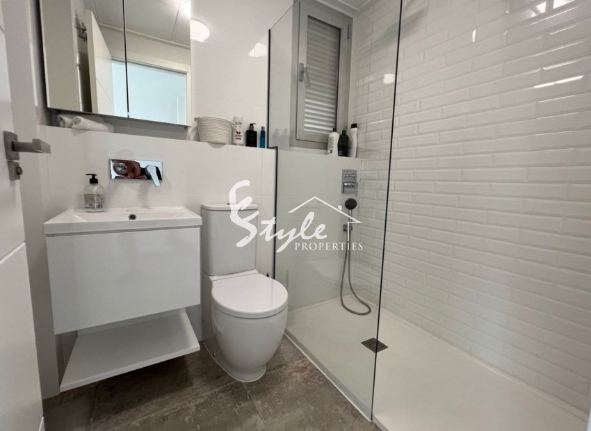 Resale - Villa - Mil Palmeras