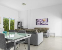 Resale - Villa - Mil Palmeras