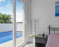 Resale - Villa - Mil Palmeras