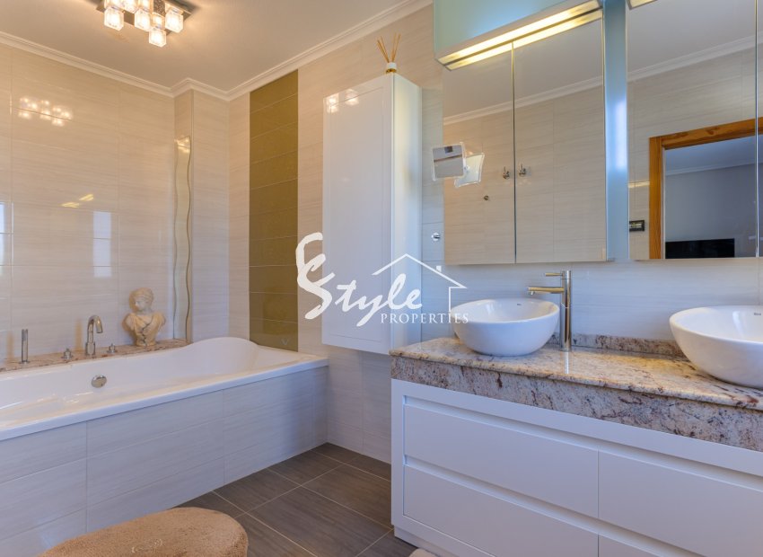 Resale - Villa - Murcia - La Zarza