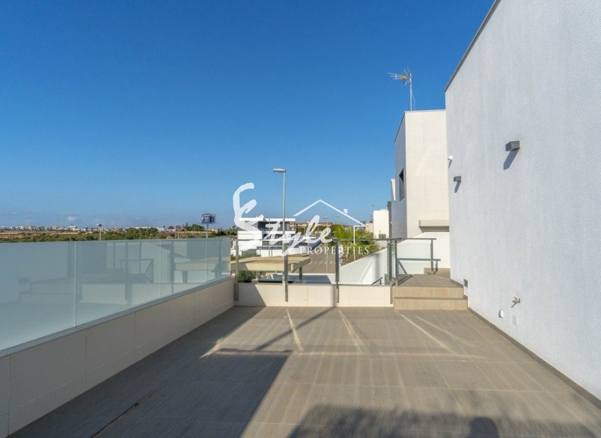 Resale - Villa - Orihuela Costa  - Agua Marina