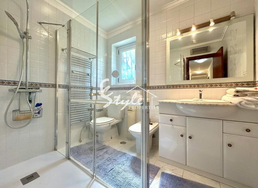 Resale - Villa - Orihuela-Costa - Agua Marina