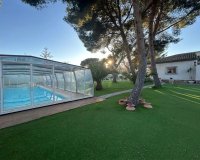 Resale - Villa - Orihuela Costa  - Altos de Campoamor