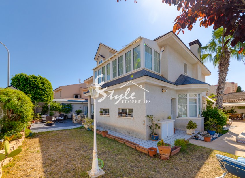 Resale - Villa - Orihuela Costa  - ARCIPRESTE DE HITA-CMOR