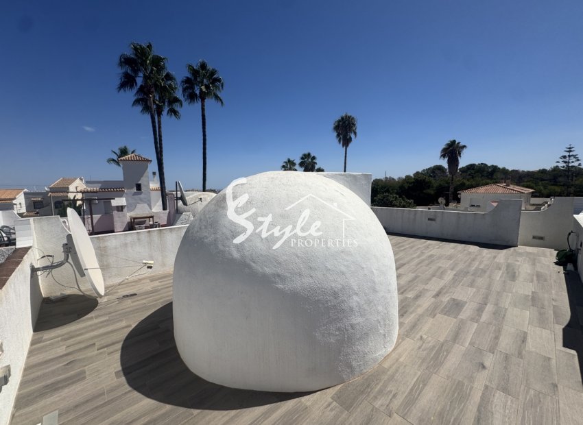 Resale - Villa - Orihuela-Costa - Blue Lagoon