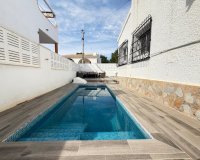 Resale - Villa - Orihuela-Costa - Blue Lagoon