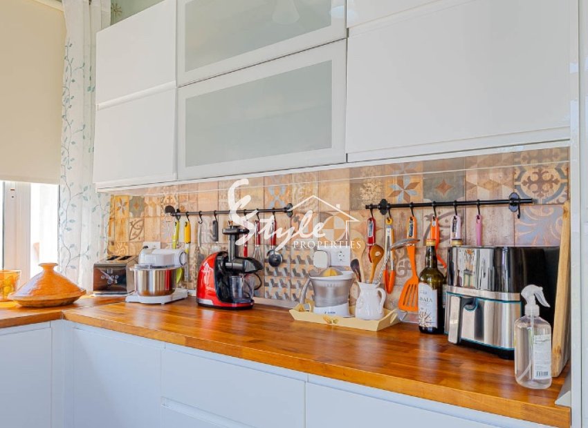 Resale - Villa - Orihuela-Costa - Blue Lagoon