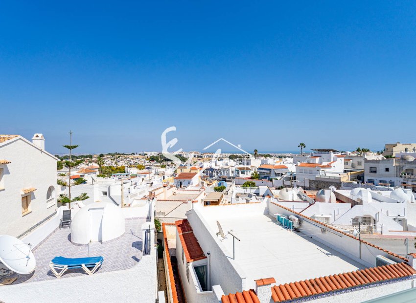 Resale - Villa - Orihuela-Costa - Blue Lagoon